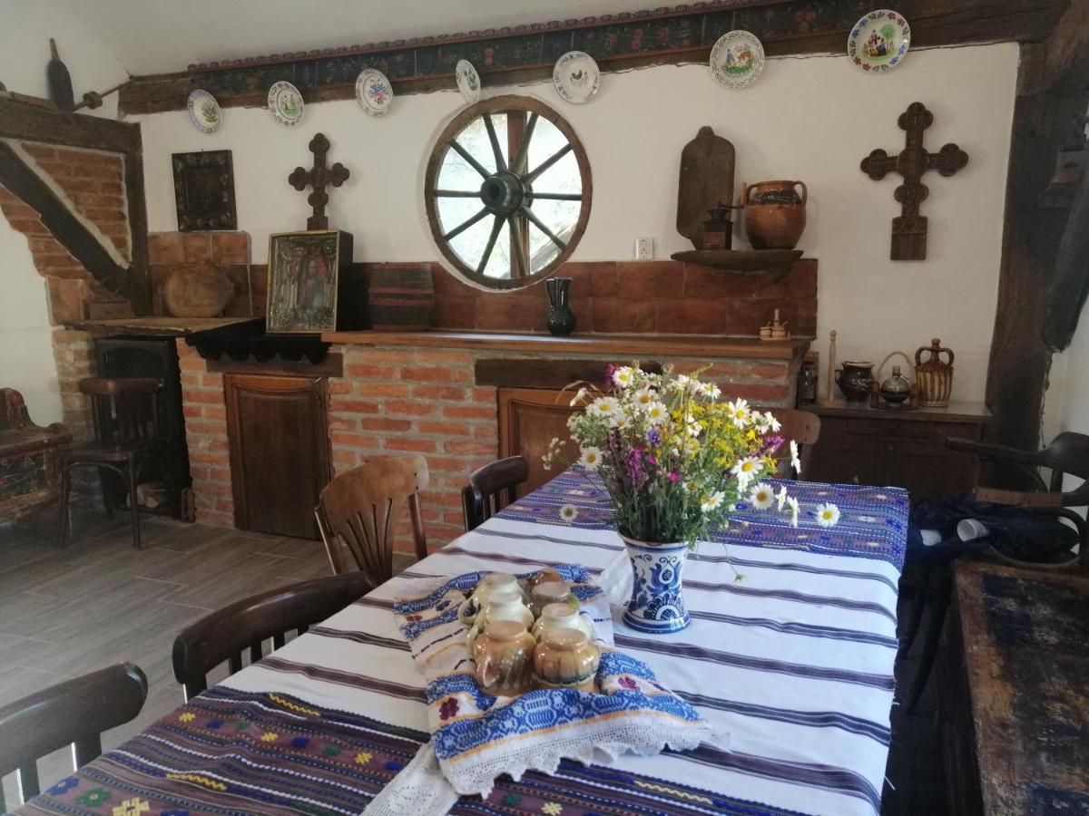 Casa Traditionala Transilvaneana Rucar  Zewnętrze zdjęcie